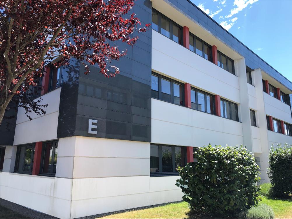Bureau Saint-Herblain 878m² Location bureau Saint-Herblain Loire-Atlantique OLBUR2112433 0